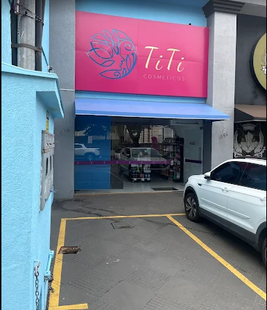 Titi cosméticos